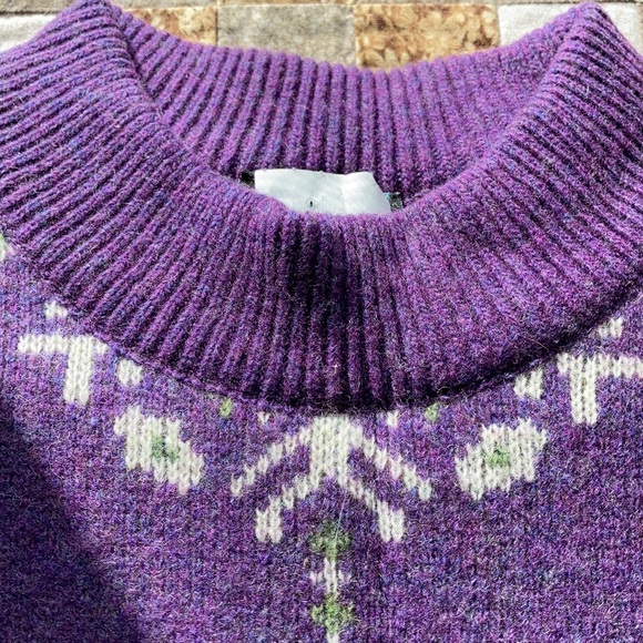 Kaelin Ski Sweater - Picture 2 of 5